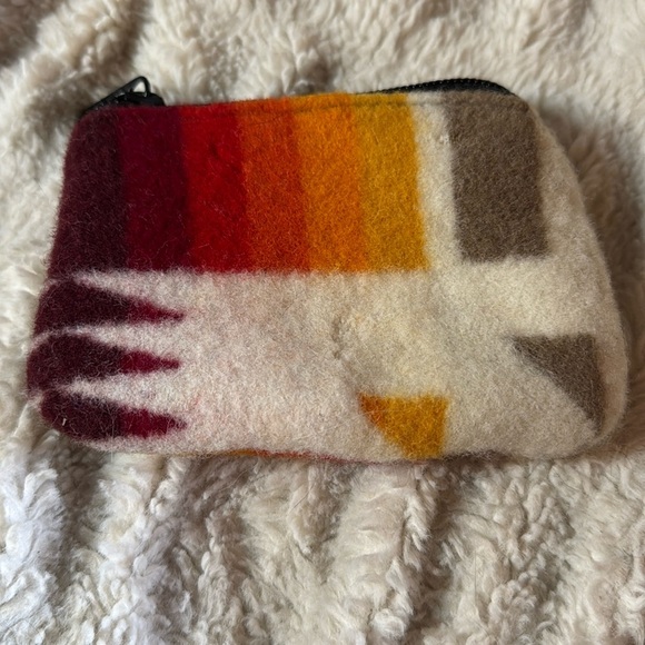 Vintage Pendleton Design Small Pouch - Picture 2 of 4